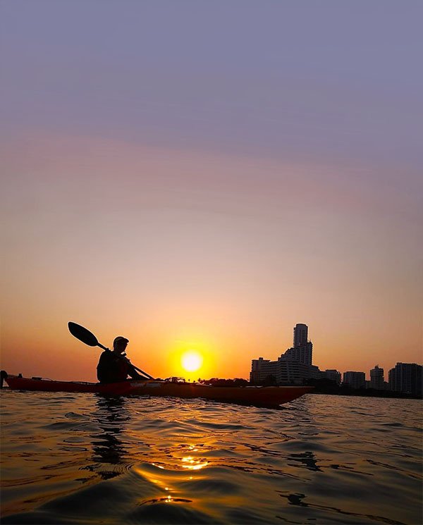 SUNSET KAYAK1-1