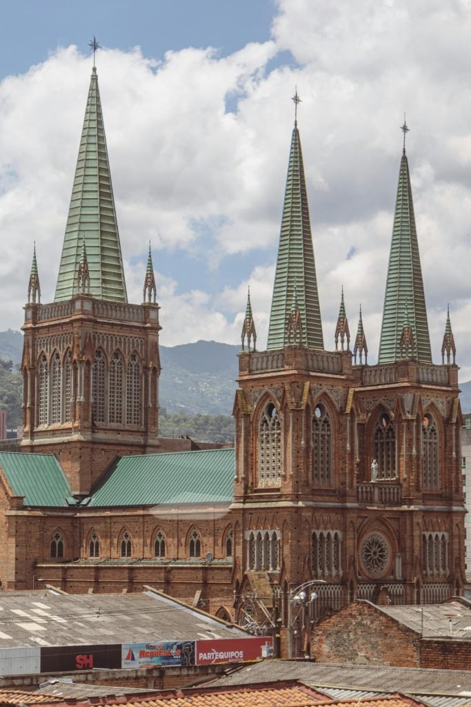 Stunning Gothic cathedral with spires in Medellín, Antioquia, Colombia on a sunny day, turismo en Medellín